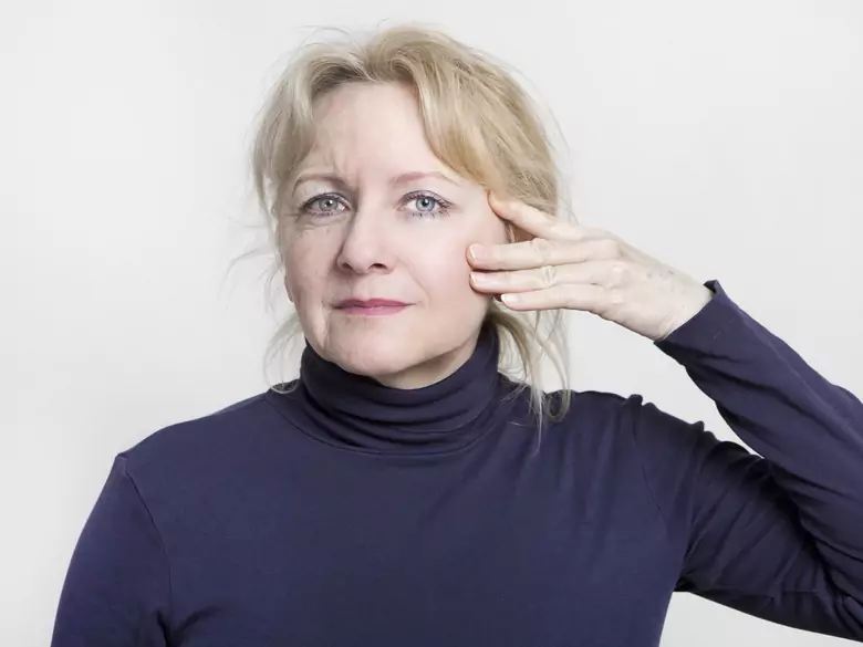 Zaburzenie dotyczące okolicy twarzy: porażenie Bella