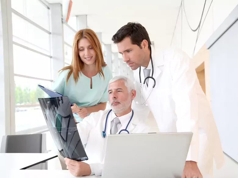 Zachowania ruchowe człowieka - fizjologia czy biomechanika?